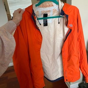 Women’s Northface jacket